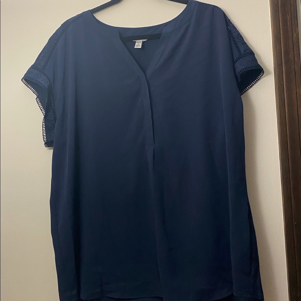 ☀️Navy Blue Blouse with Lace Sleeves